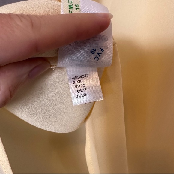 Ann Taylor Petite Yellow Ruffle High Neck Short Sleeve Blouse Size XXS - Picture 6 of 9